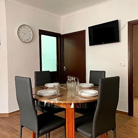 Una Llar Amb Vista A L'Ampolla Zewnętrze zdjęcie